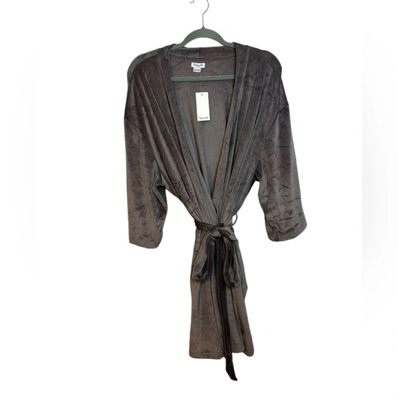 NWT Splendid Taupe Fuzzy Robe - Picture 1 of 4